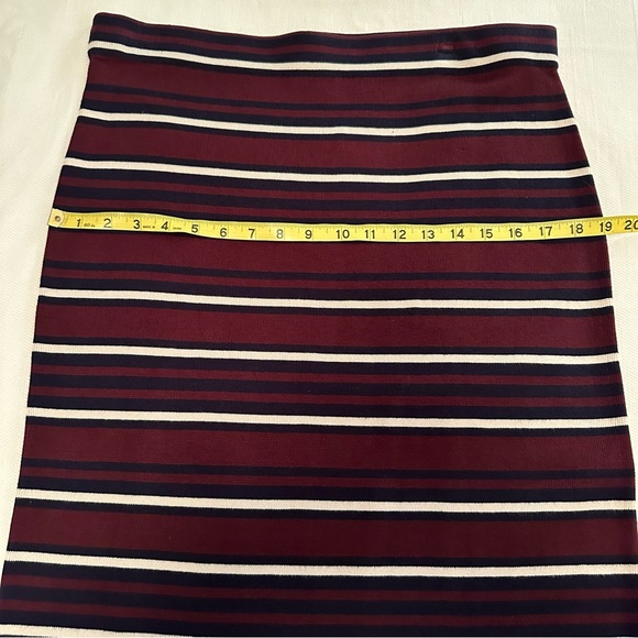 LOFT Striped Pull on Skirt, Navy Blue, Burgundy, Ivory Stripes, Size Large, NWT - Picture 9 of 11